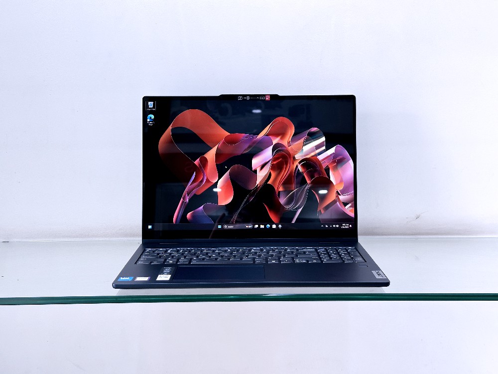 Lenovo IdeaPad 5 2 in 1 16IRU9