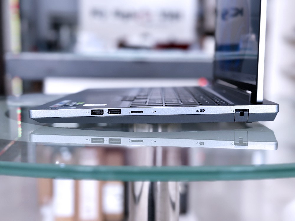 Lenovo Legion 5 16IRX9