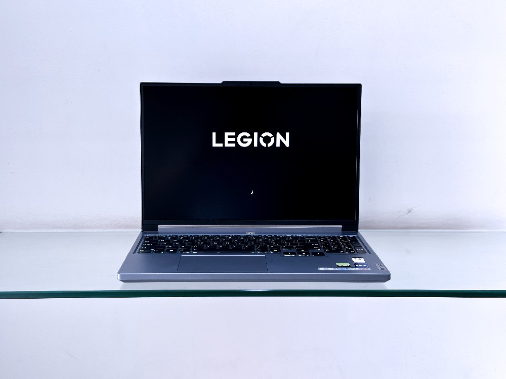 Lenovo Legion 5 16IRX9