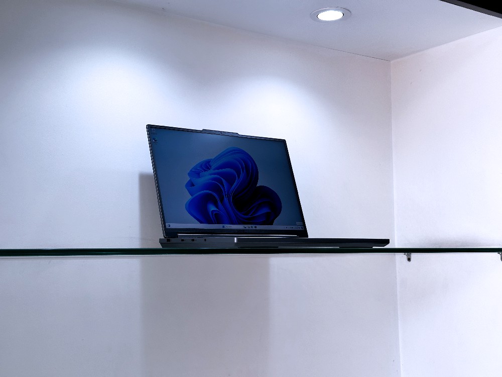 Lenovo Legion 5 16IRX9