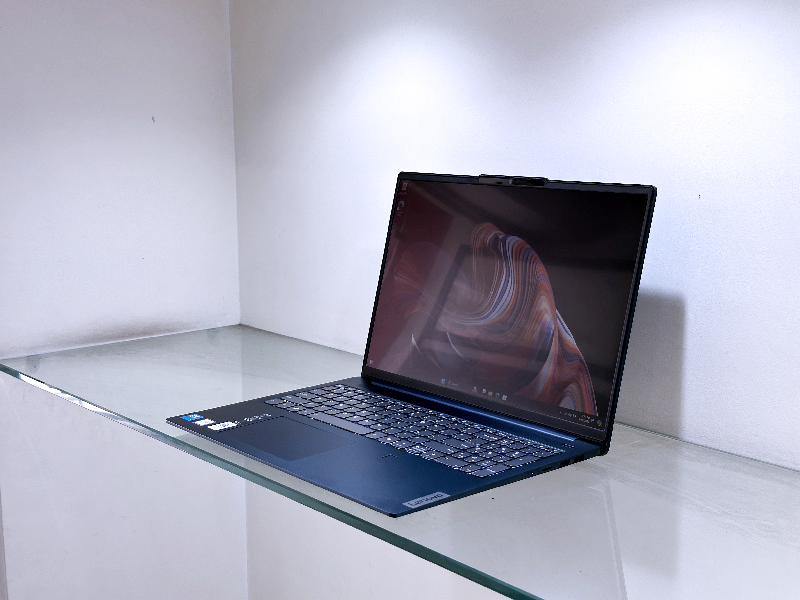 Lenovo IdeaPad Slim 5 16IRU9