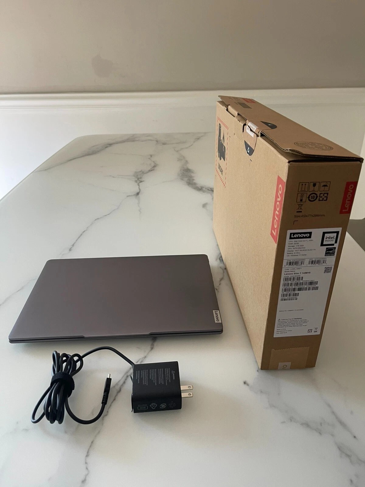 Lenovo Slim 7 14IMH9